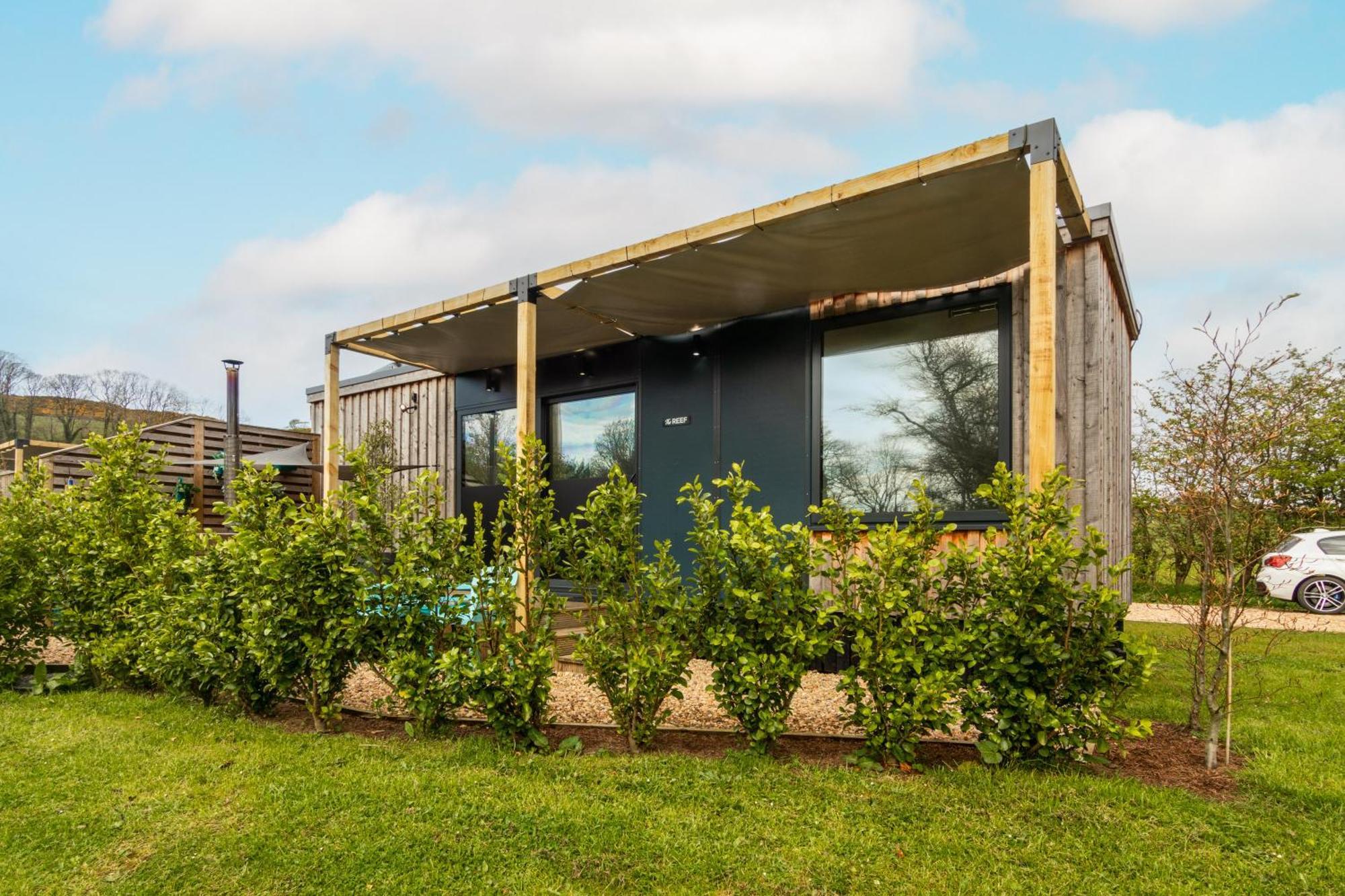 The Reef - Unique Hot Tub Cabin In Millport Εξωτερικό φωτογραφία